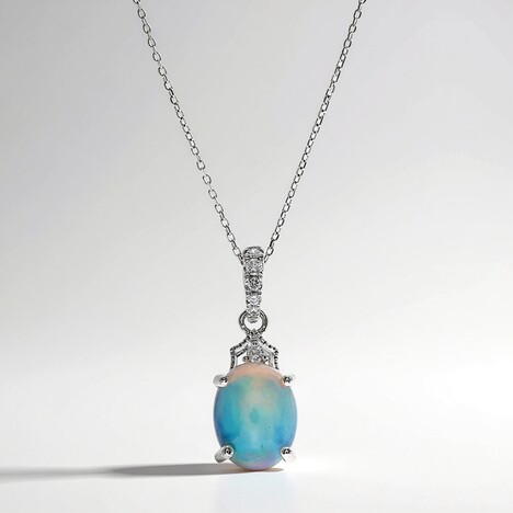 Collana in oro con Opale di Welo AAA
