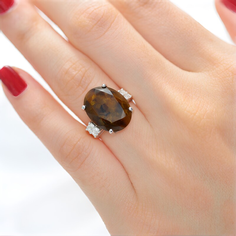 Anillo en plata con Cuarzo Dinosaurio