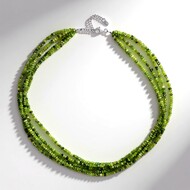 Collana in argento con Nefrite
