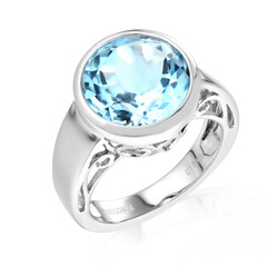 Zilveren ring met een hemel-blauwe topaas