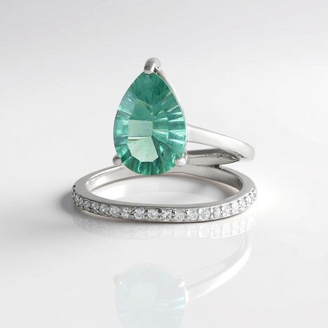 Anello in argento con Fluorite Verde