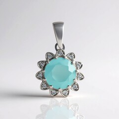 Pendentif en argent et Calcédoine d'eau