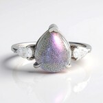 Anello in argento con Labradorite rosa Maniry