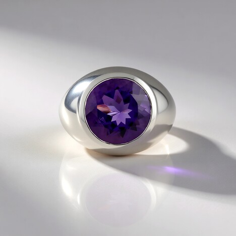 Anello in argento con Ametista Siberiana