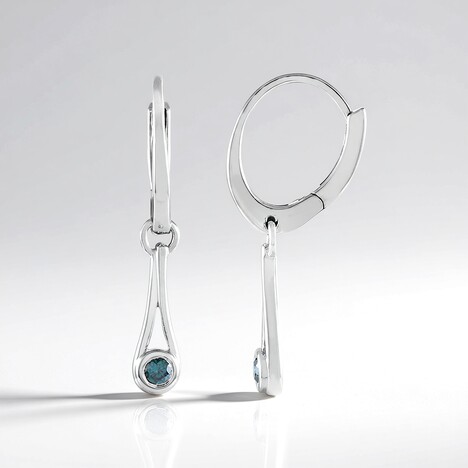Orecchini in argento con Diamante Blu I2