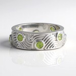 Anello in argento con Peridoto (de Melo Essence)
