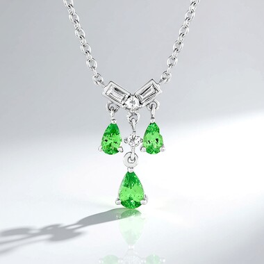 Lemshuku Tsavorite Silver Necklace