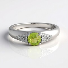 Anello in argento con Sfene