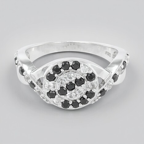 Bague en argent et Spinelle noir
