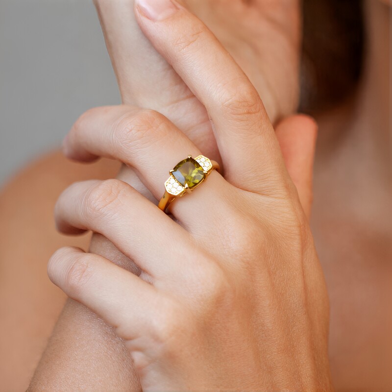 Anillo en oro con Tanzanita amarilla sin calentar (Adela Gold)