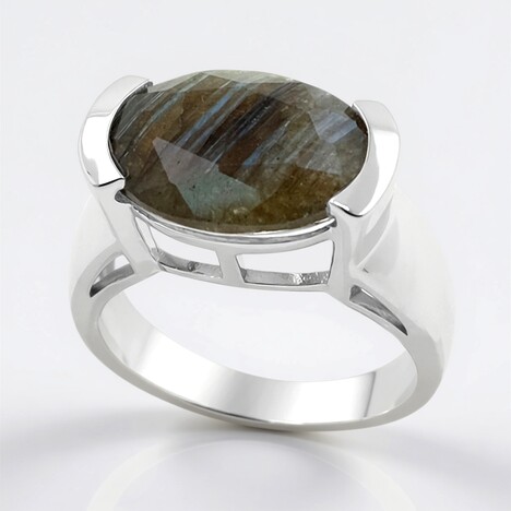 Anello in argento con Labradorite