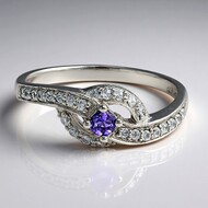 Bague en argent et Iolite de Ceylan