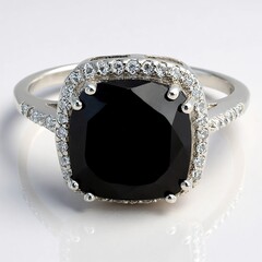 Anello in argento con Ossidiana Fiocco di Neve