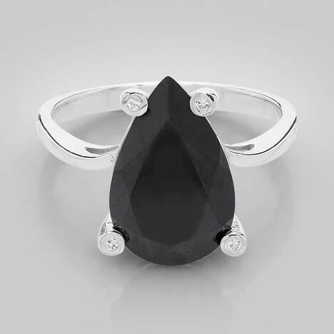 Anello in argento con Spinello Nero