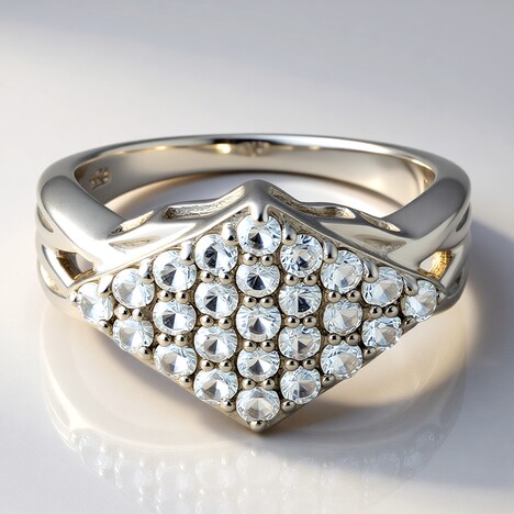 Anello in argento con Topazio Bianco