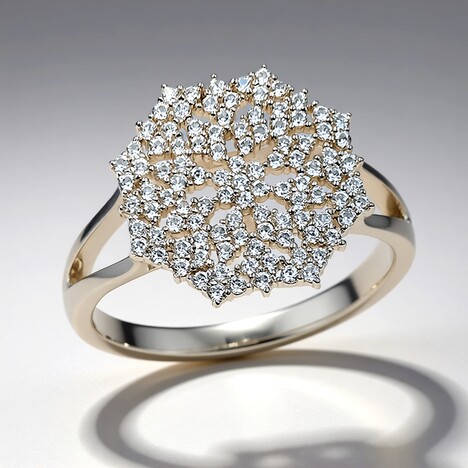 Anello in argento con Zircone