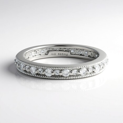 Anello in argento con Zircone
