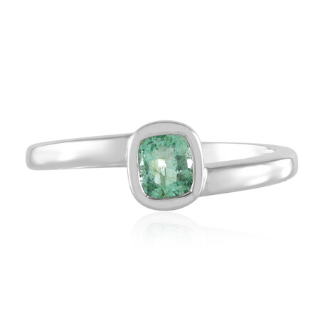 Zilveren ring met een Russische smaragd