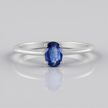 Anillo en plata con Cianita