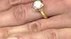 Zilveren ring met een witte topaas