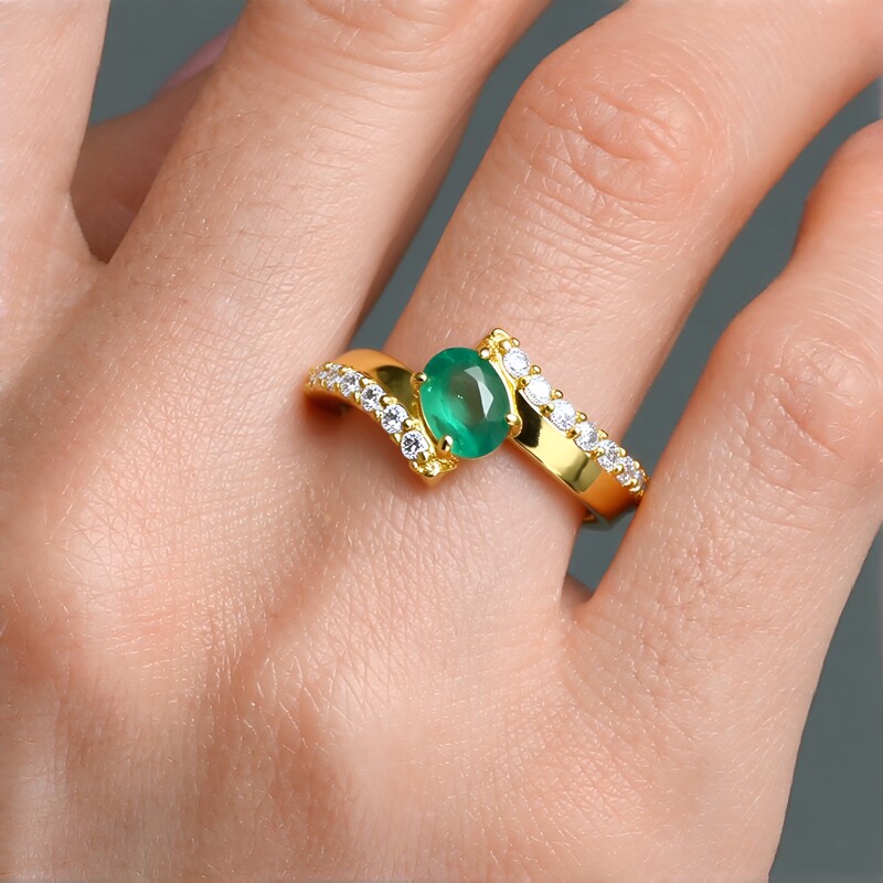 Russian Emerald Silver Ring (Adela Silber)