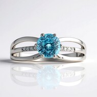 Anello in argento con Zircone Ratanakiri