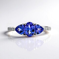 Anello in oro con Tanzanite AAA