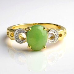 Anello placcato in oro con Crisoprasio Imperiale