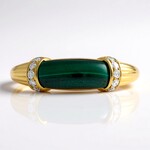Anello in oro con Malachite (CIRARI)