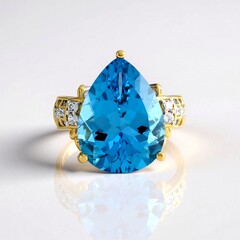 Anello in argento con Topazio Blu Svizzero