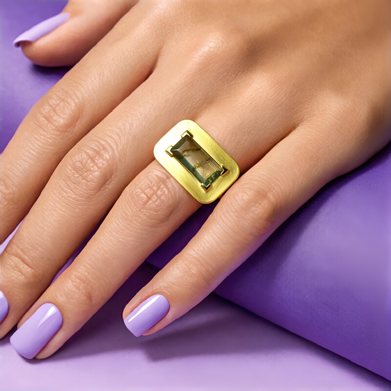 Zilveren ring met een labradoriet (MONOSONO COLLECTION)