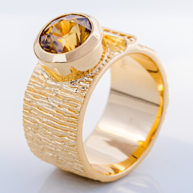 Anello in argento con Zircone Giallo