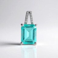 Ciondolo in argento con Quarzo color paraiba