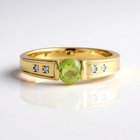 Anello in argento con Peridoto