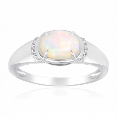 Bague en or et Opale blanche du Brésil