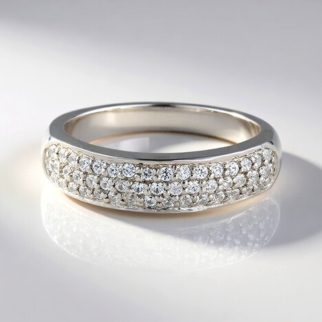 Anello in argento con Zircone