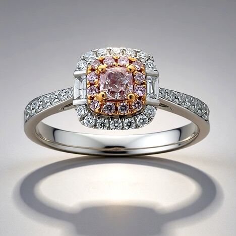 Anello in oro con Diamante Rosa I1 (CIRARI)
