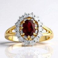 Anello in oro con Rubellite Brasiliana AAA