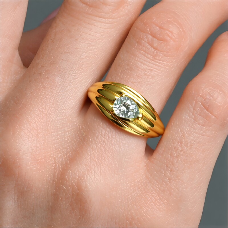 Bague en or et Béryl vert menthe d’Australie