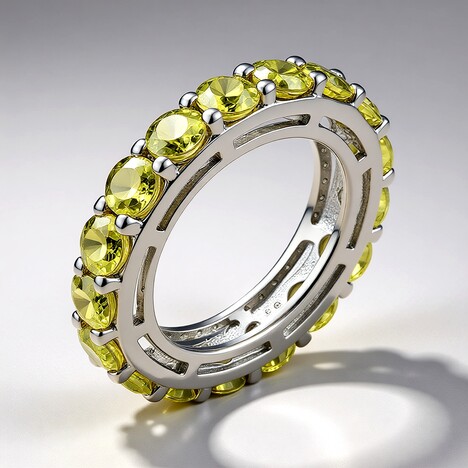 Anello in argento con Peridoto