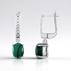 Orecchini in argento con Malachite (Adela Silber)