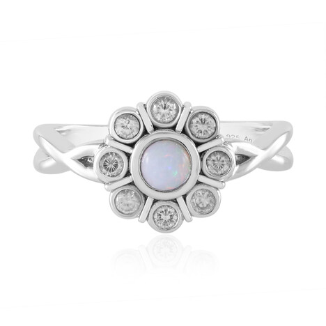 Zilveren ring met een Australische opaal