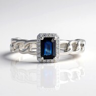Gouden ring met een Blauwe Ceylon saffier