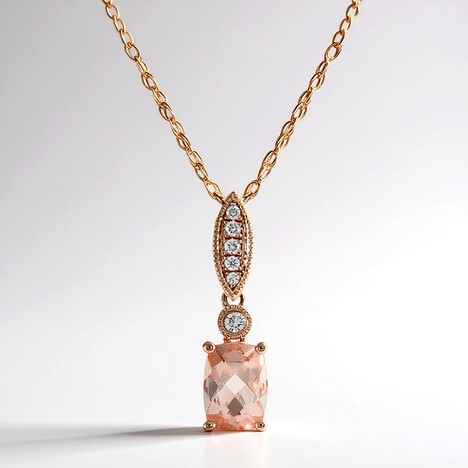 Collana in oro con Morganite AAA