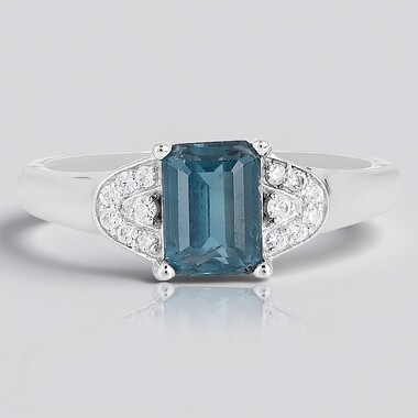 Anello in argento con Cianite Blu Foglia di Tè