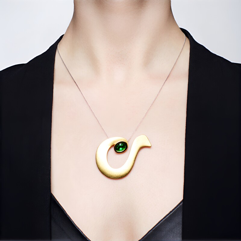 Zilveren hanger met een Russische diopsied (MONOSONO COLLECTION)