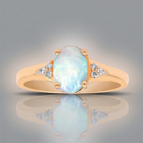 Anello in oro con Opale di Welo AAA