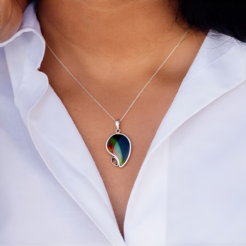 Perlmutt-Silberanhänger (Bali Barong)