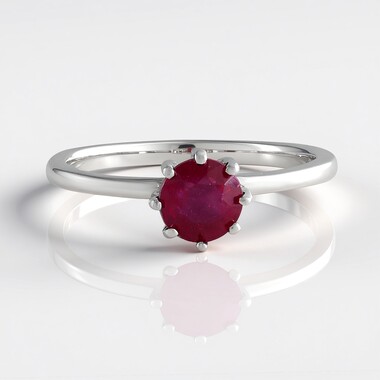 Zilveren ring met een Bemainty robijn