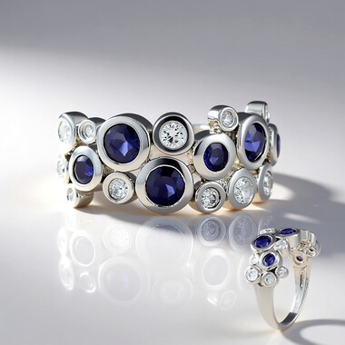 Anillo en plata con Iolita